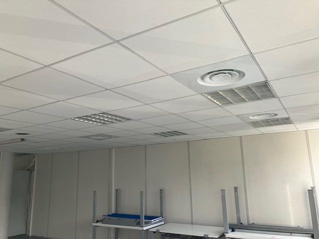 Installation de la climatisation dans les bureaux