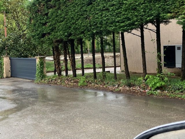 Extérieur à Corenc avant les travaux
