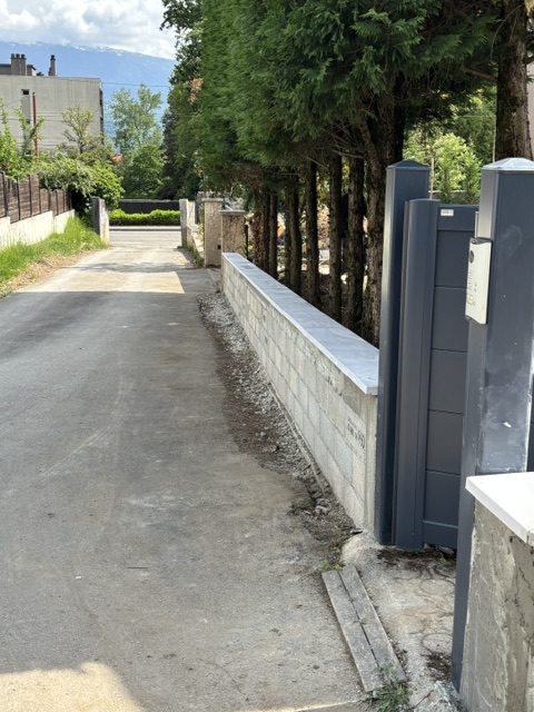 Muret extérieur réalisé à Corenc